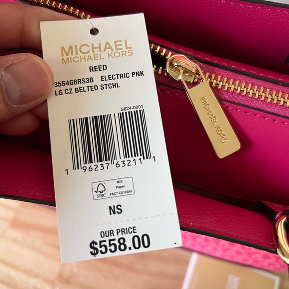 🌼Michael Kors Purse - Picture 7 of 14